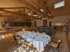 Loft lumineux avec cuisine équipée et circuits truffes - Centre-ville Jarnac - FR-1-653-248